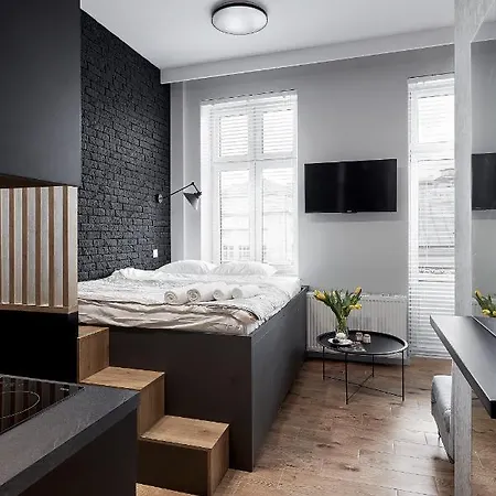 Dluga 18 Premium Z Balkonem Posen